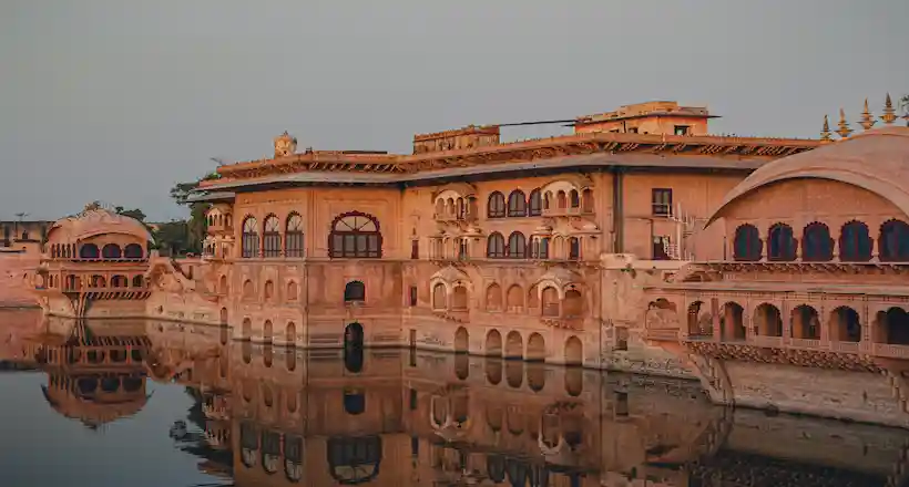 Home repair services in Deeg Rajasthan by Fatafat Care